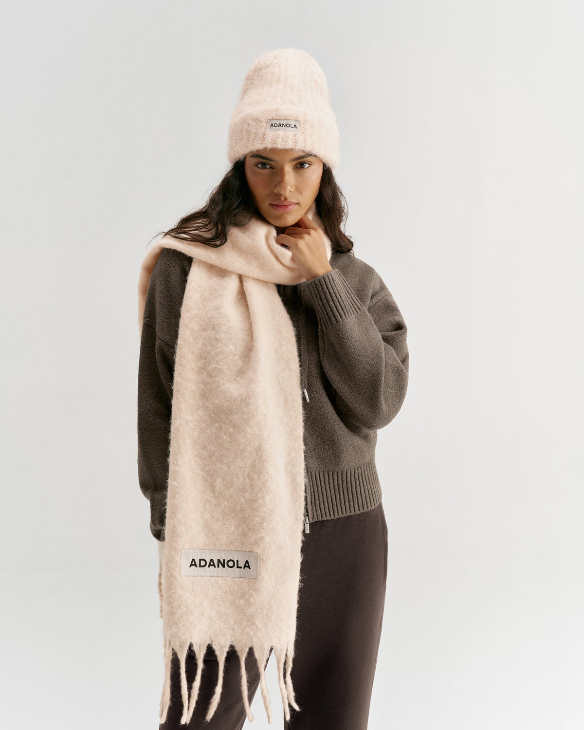 Box Set Beanie and Scarf - Light Pink