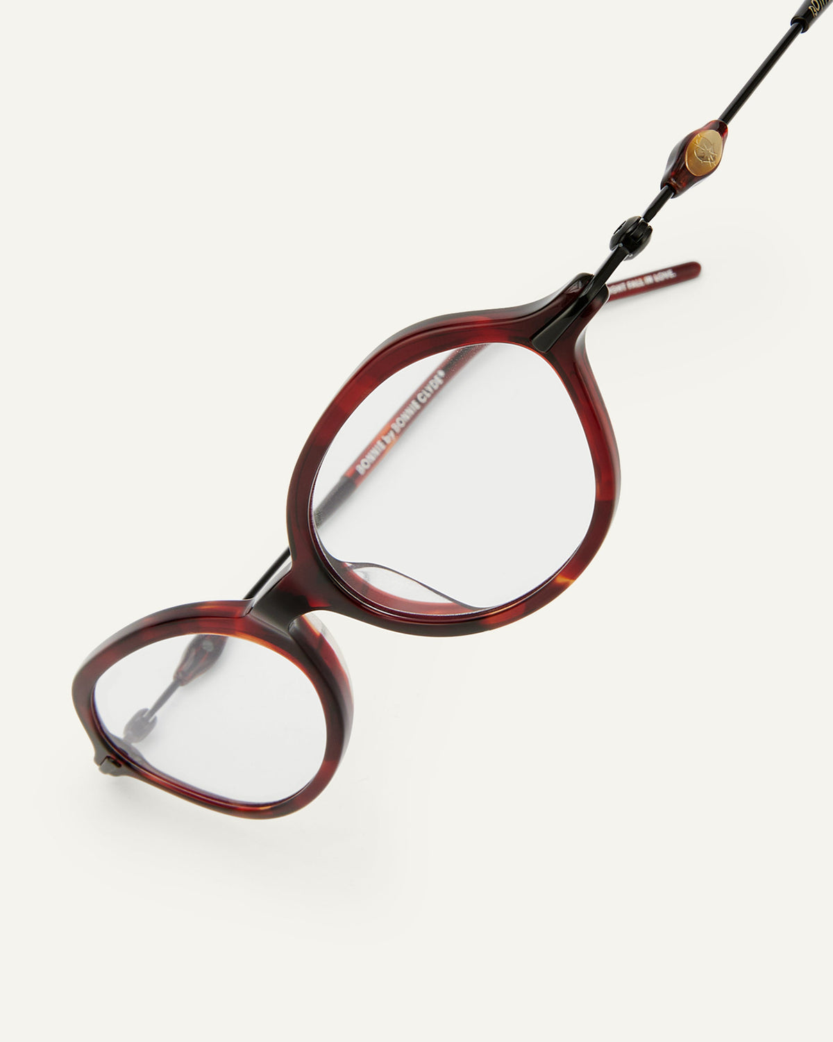 Nisa Glasses