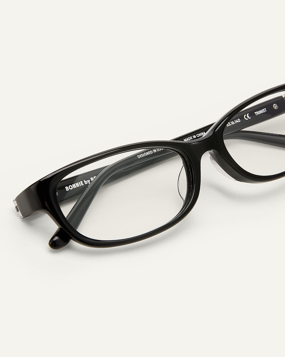 Trinket Sunglasses