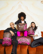 THE ARTISTS TOUCH DUFFLE
