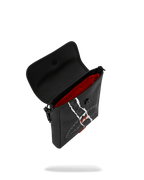 SHARK SLASH MESSENGER SLING