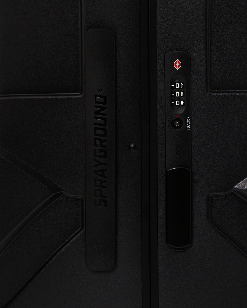REALITY CHECK SHARKITECTURE FULL-SIZE JETBLACK LUGGAGE (GUNMETAL HARDWARE)