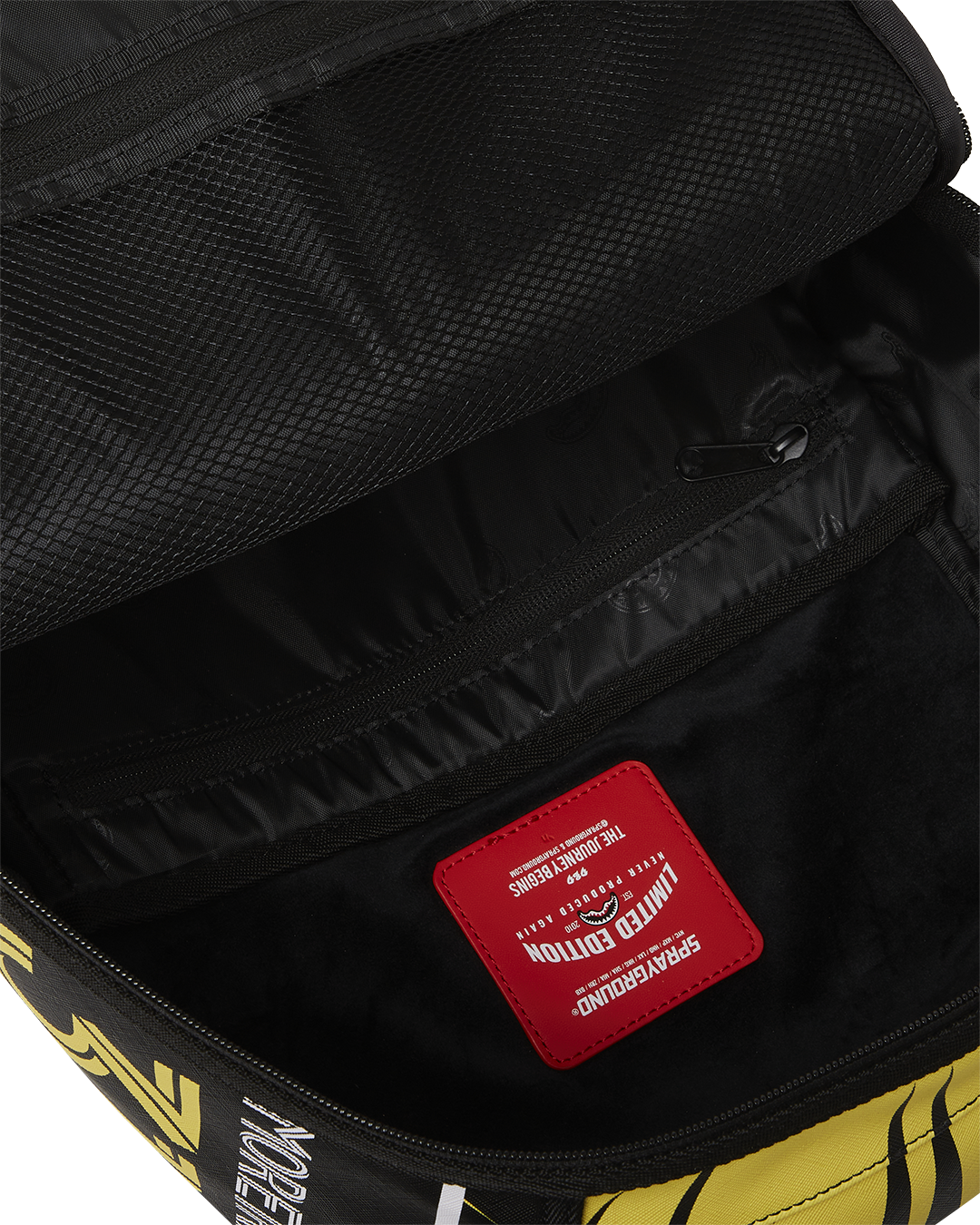 MLS COLUMBUS CREW STEVEN MOREIRA 9 BACKPACK