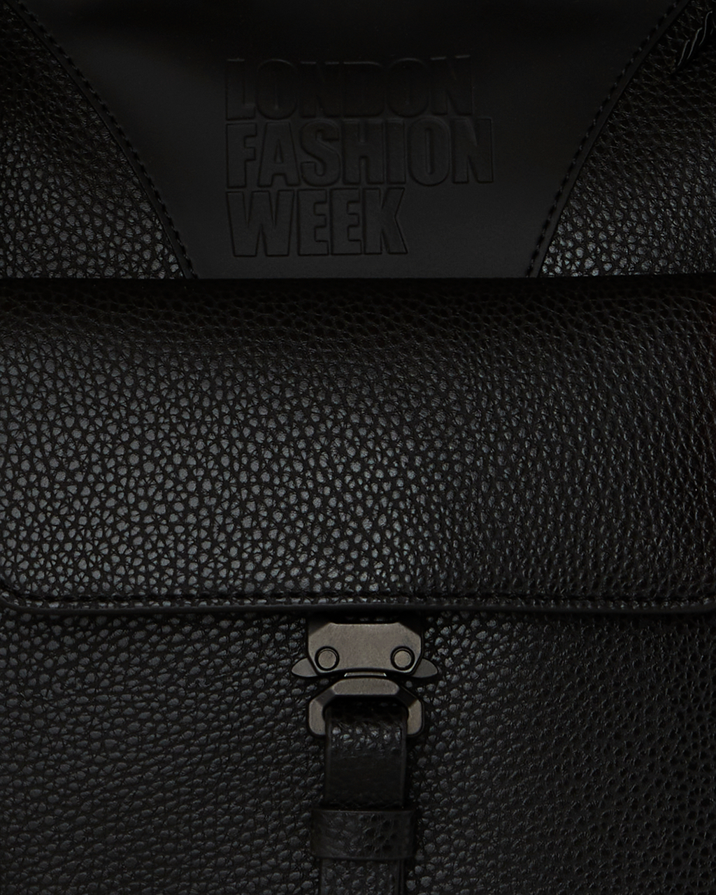 LONDON FASHION WEEK RED CARPET READY TOTE