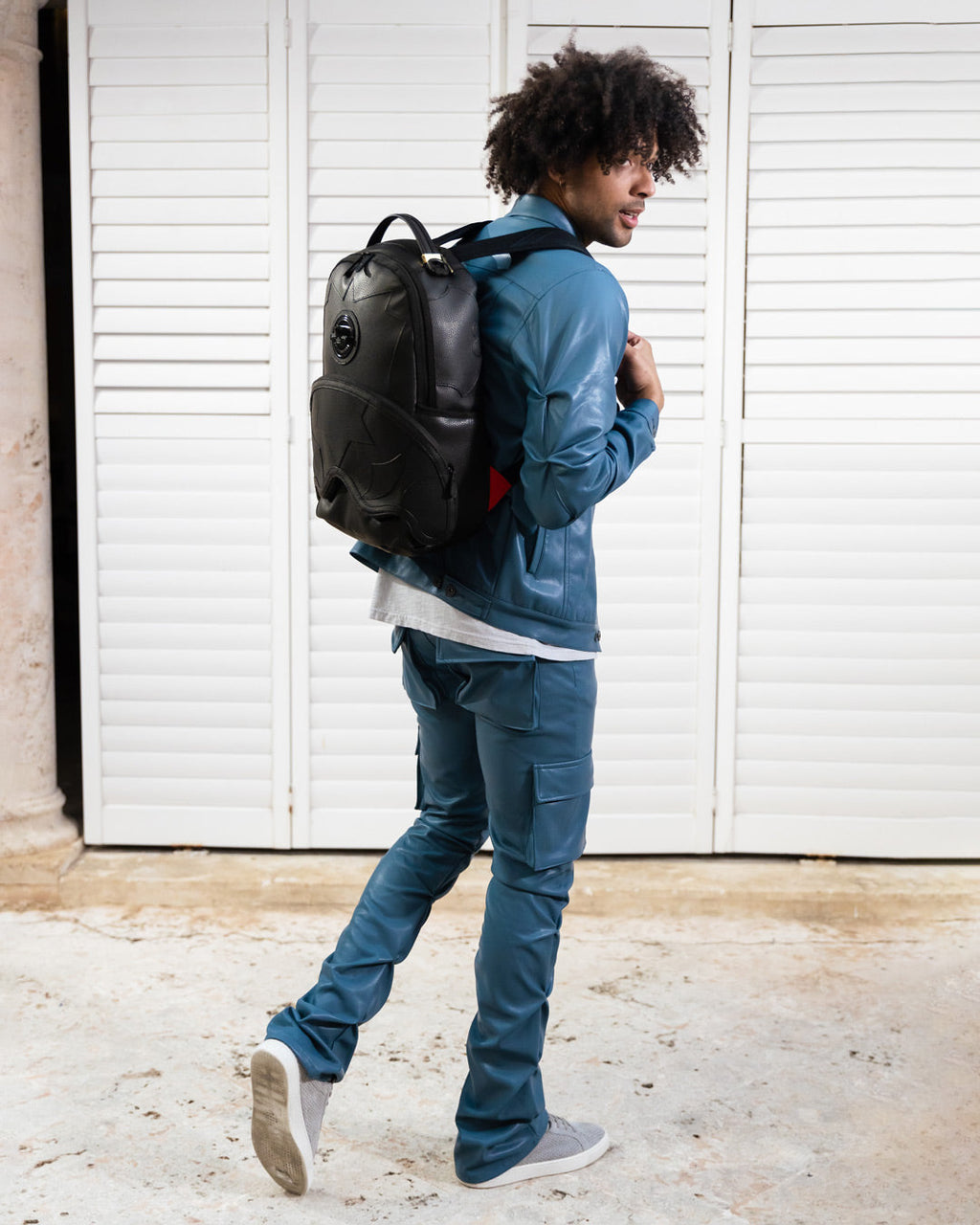 HEAVY METAL SHARK BLACK BACKPACK (DLXV)